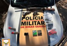 PRF prende homem portando arma de fogo em veículo durante operação Maio Amarelo em Presidente Olegário