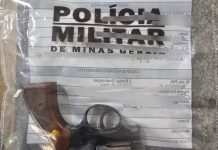 Homem é preso por agressão, ameaça e posse de arma de fogo em Rio Paranaíba