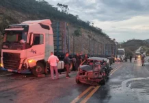 Motorista de Fiat Uno morre após grave acidente na BR-146 em Serra do Salitre