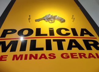 Ultrapassagem em local proibido termina com casal preso com arma de fogo na Br-352 em Patos de Minas