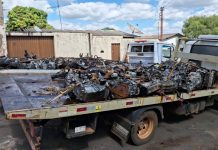 Operação do GAECO apreende 56 motores adulterados, armas e quase R$ 550 mil em Carmo do Paranaíba e cidades da região