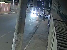 Motociclista fica ferido após colisão com carro em cruzamento de Rio Paranaíba