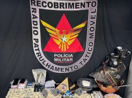 PM desarticula laboratório de cocaína, apreende mais de 700 porções da droga, materiais do tráfico e mais de R$ 5 mil em Patrocínio