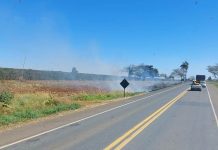 Alarme falso para suposto incêndio em caminhão mobiliza Corpo de Bombeiros na BR-354, proximo a Carmo do Paranaíba