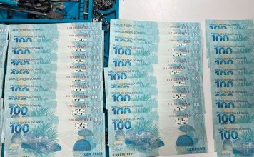 Polícia Militar apreende R$ 4 mil em notas falsas durante abordagem a motorista em Patos de Minas