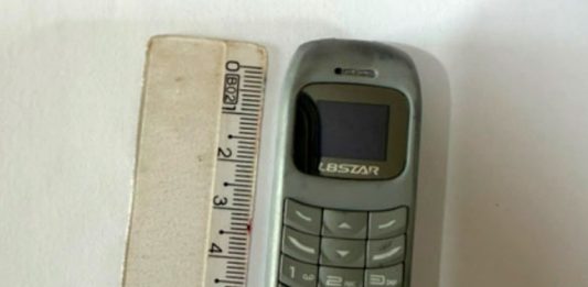 Homem é flagrado tentando entrar com celular escondido no ânus em presídio de Patos de Minas